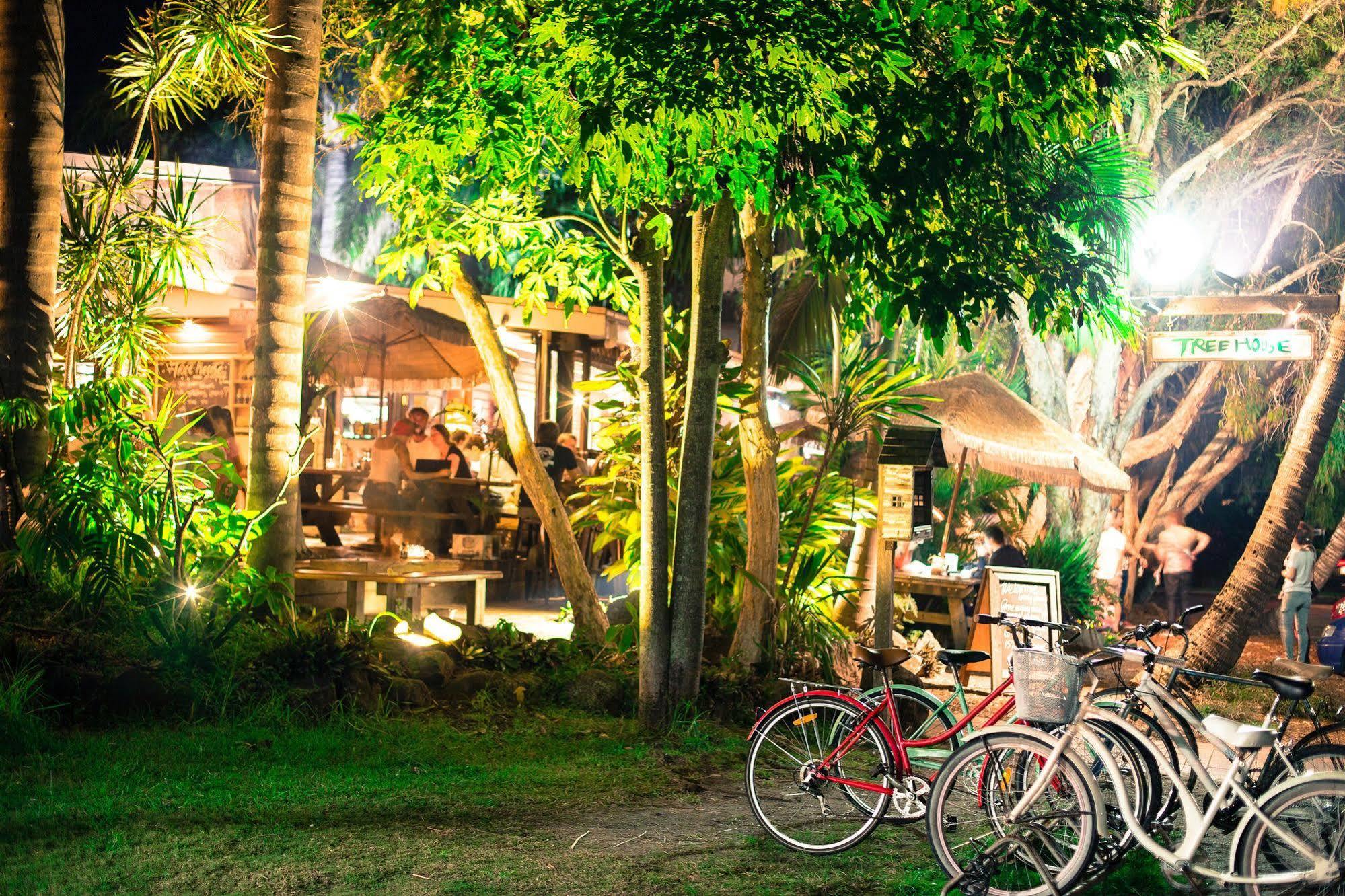 A Beach House At Byron Hotel Byron Bay Exterior foto